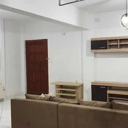Deluxe Center With Balcony *