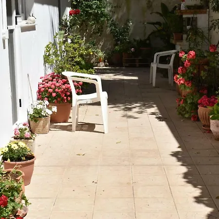Deluxe Center With Balcony *