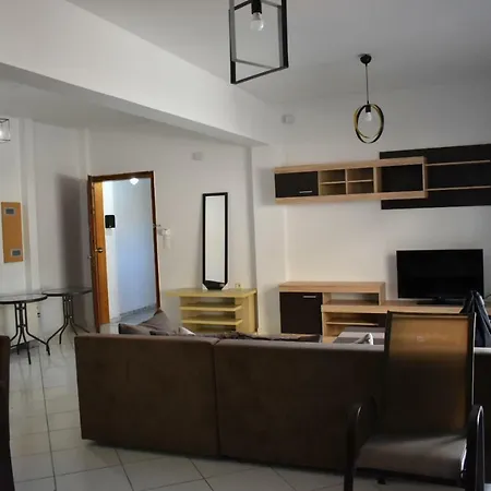Deluxe Center With Balcony * La Canée